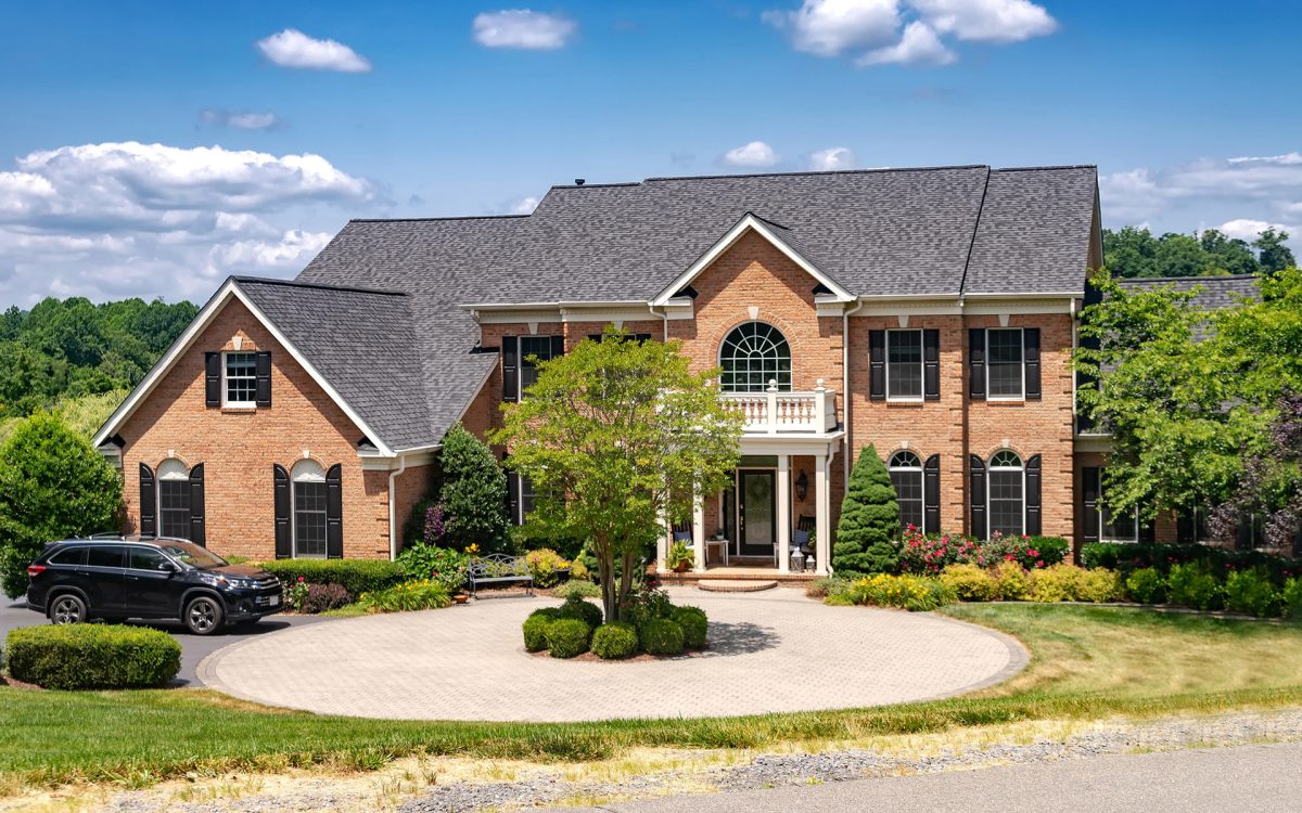 Home with home insurance in Poland, OH