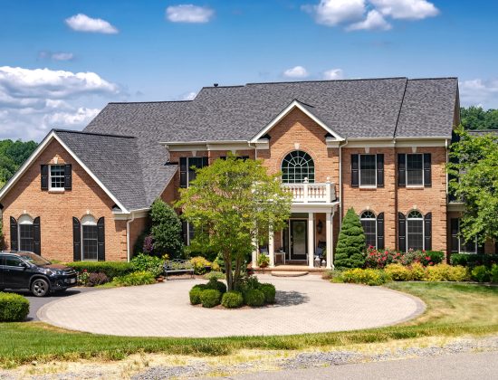 Home with home insurance in Boardman, OH